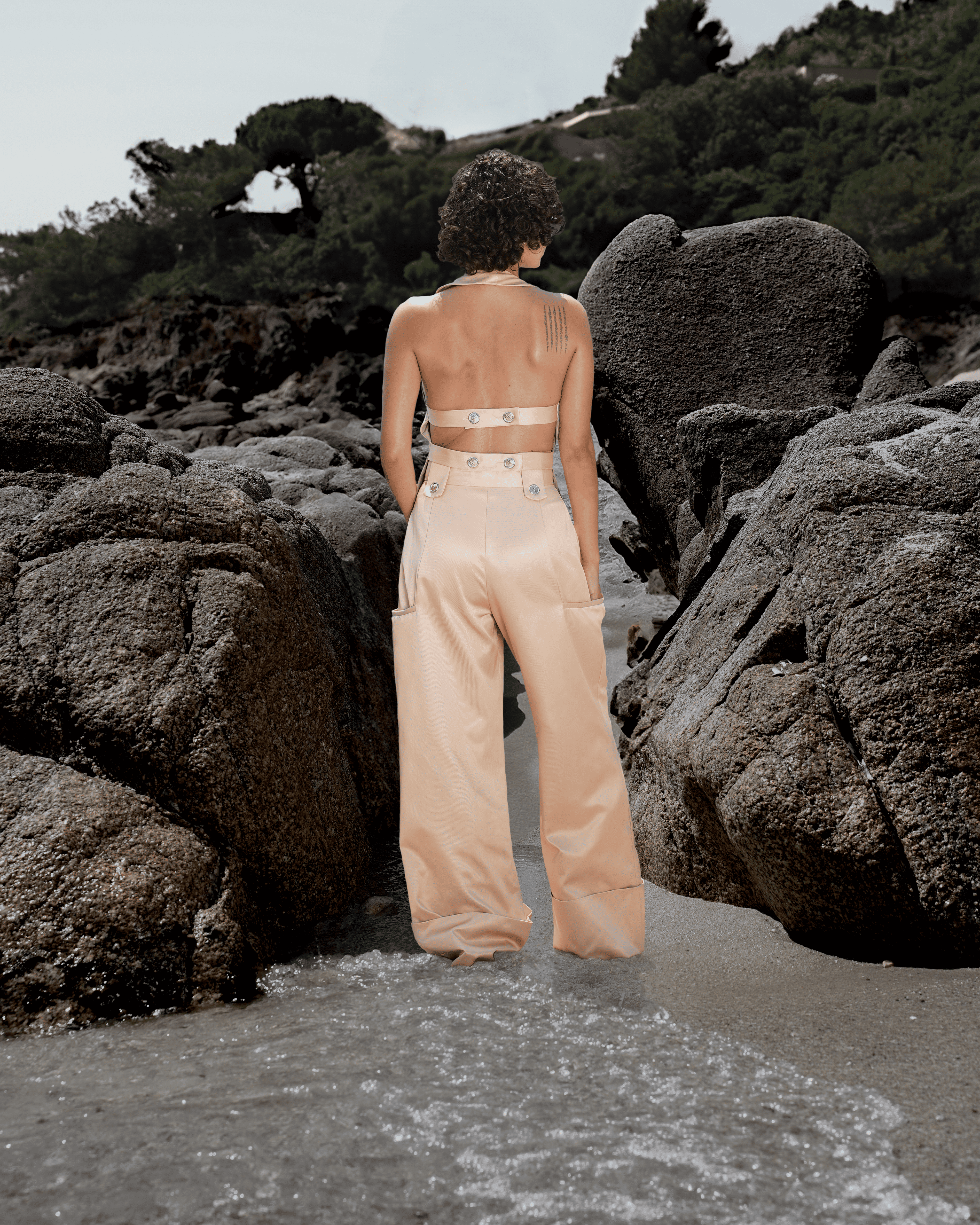NORA BACKLESS POWDER
